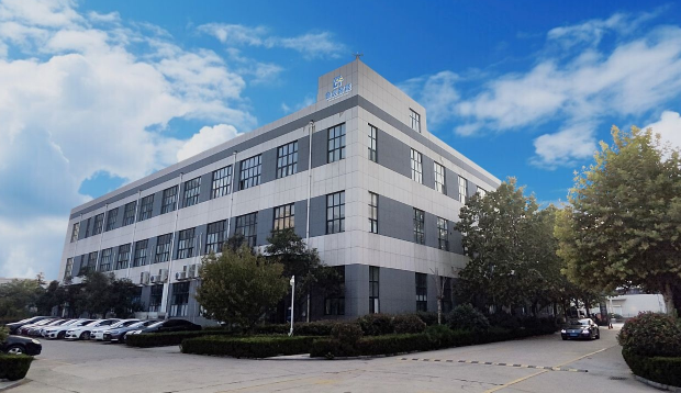 山东鲁昱智能科技：深耕光伏智能清洁赛道 打造全场景光伏清洗装备综合服务商